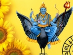 <p>శని ప్రస్తుతం మీనరాశిలో సంచరిస్తున్నాడు. చంద్రుడు జూలై 18న మీనరాశిలోకి ప్రవేశిస్తాడు. దీని కారణంగా శని, మీనరాశి చంద్రుని కలయిక జరుగుతుంది. ఈ కలయిక కారణంగా విష యోగం ఏర్పడుతుంది. ఈ యోగ ప్రభావం మేషం నుండి మీనం వరకు ఉన్న 12 రాశుల వారి జీవితాల్లోనూ కనిపిస్తుంది. కొన్ని రాశుల సమస్యలు జీవితంలో పెరుగుతాయి. ఏ రాశుల వారు చాలా జాగ్రత్తగా ఉండాలో చూద్దాం..</p>