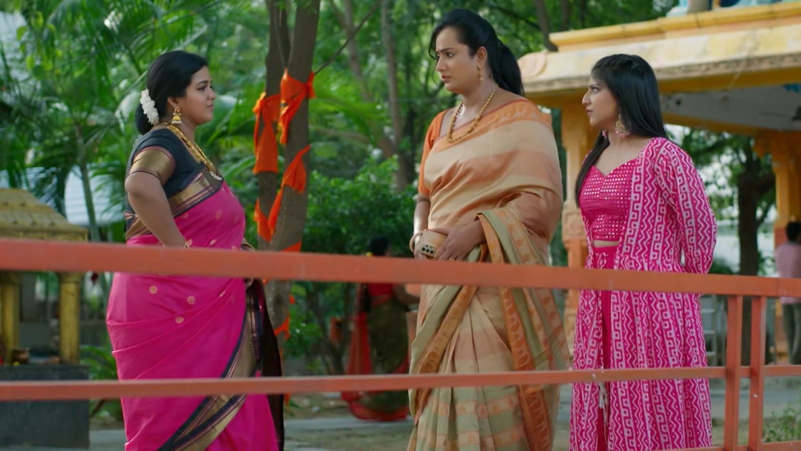 నిన్ను కోరి టుడే జూలై 16 ఎపిసోడ్: వ్రతం చెడగొట్టేందుకు కామాక్షి, శ్రుతి కుట్ర.. అనుమానంతో శాలినిని ఫాలో అయిన క్రాంతి