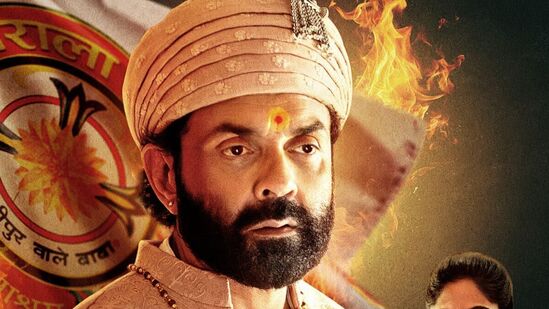 ఏక్ బద్నామ్ ఆశ్రమ్ సీజన్ 3 పార్ట్ 2 - 'ఏక్ బద్నామ్ ఆశ్రమ్ సీజన్ 3 పార్ట్ 2' అమెజాన్ ఎంఎక్స్ ప్లేయర్ లో ఉంది. దీన్ని 27.1 మిలియన్ల మంది చూశారు.