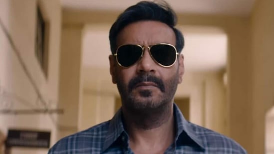 రైడ్ 2 - అజయ్ దేవగణ్ నటించిన క్రైమ్ పొలిటికల్ డ్రామా మూవీ రైడ్ 2 ఈ జాబితాలో నాలుగో స్థానంలో ఉంది. ఈ సినిమాకు ఐఎండీబీ రేటింగ్ 6.7గా ఉంది.
