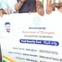 <p>రాష్ట్రవ్యాప్తంగా జూలై 13 వరకు వచ్చిన దరఖాస్తులన్నింటిని పరిశీలించి అప్రూవ్ చేసే దిశగా ప్రభుత్వం ముందుకెళ్తోంది. సుమారు 5 లక్షల మందికి కొత్త కార్డులు ఇచ్చేందుకు సన్నద్ధమైంది. ఇందులో భాగంగా జూలై 14  నుంచి కొత్త కార్డుల పంపిణీని ప్రారంభించింది..</p>