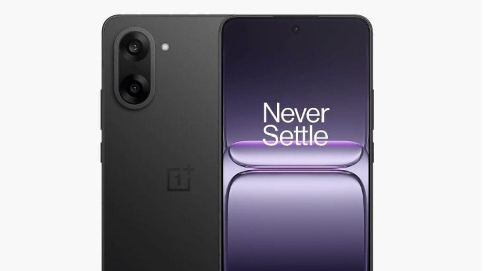 <p>వన్​ప్లస్​ నార్డ్​ సీఈ5 8జీబీ ర్యామ్​- 128జీబీ ప్రాసెసర్​ ధర రూ. 24,999గా ఉంది.</p>