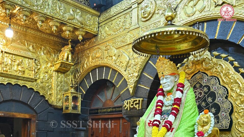 <p>3 రాత్రులు, 4 రోజుల టూర్ ప్యాకేజీ ఇది. ఈ ప్యాకేజీలో షిర్డీ సాయిబాబా దర్శనం ఉంటుంది. ప్రస్తుతం ఈ టూర్ <a href="https://telugu.hindustantimes.com/andhra-pradesh/apsrtc-running-special-buses-to-pancharamas-sabarimala-from-srikakulam-packages-121730124773060.html" target="_blank">ప్యాకేజీ </a>25 జూలై, 2025 తేదీన అందుబాటులో ఉంది.</p>