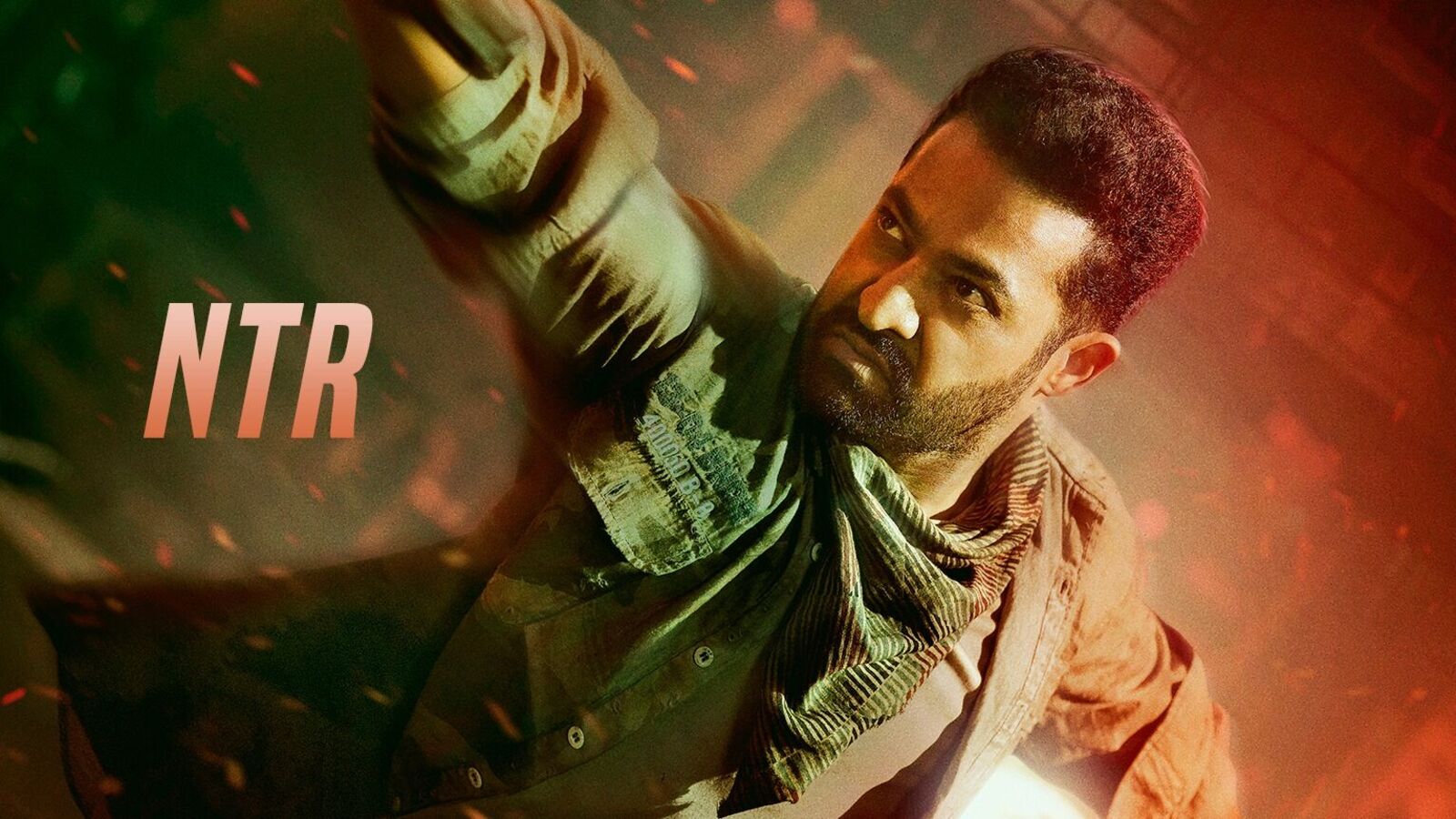 రజనీకాంత్ కూలీ జోరు.. జూనియర్ ఎన్టీఆర్ వార్ 2 సైలెంట్.. అసలు టైమ్ కు రిలీజ్ అవుతుందా?