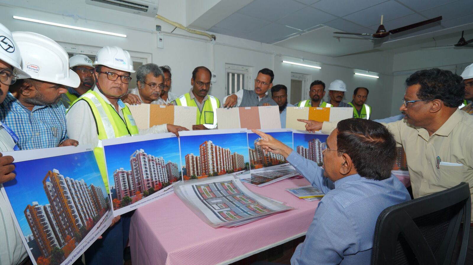 మూడేళ్లలో వంద శాతం అమరావతి పనులు పూర్తి చేస్తాం - మంత్రి నారాయణ