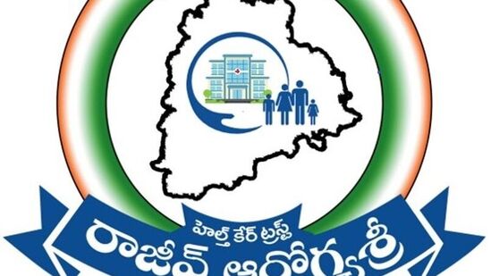 రాష్ట్రంలో కొత్తగా 7 లక్షల మందికి కొత్త రేషన్ కార్డులను అందజేయాలని సర్కార్ నిర్ణయించింది. ఇప్పటికే 6 లక్షల వరకు జారీ చేశారు. దీంతో రాష్ట్రంలో మొత్తం కార్డుల సంఖ్య 95,56,625కు పెరిగింది. వీటిల్లో 3.10 కోట్ల మంది లబి్ధదారులుగా నమోదయ్యారు. 