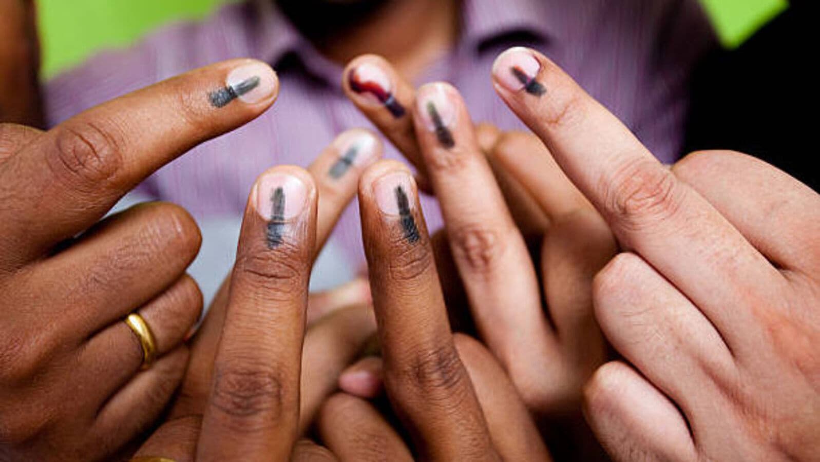 ఖాళీగా ఉన్న ఎంపీటీసీ, జెడ్పీటీసీ స్థానాలకు ఎన్నికల నోటిఫికేషన్... పులివెందుల, కుప్పంలోనూ పోల్ ఫైట్!