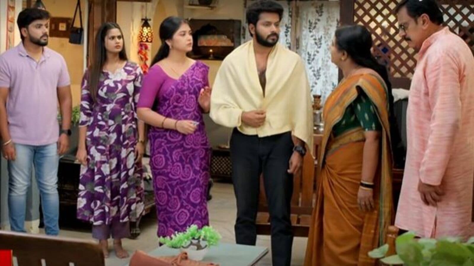 గుండె నిండా గుడి గంటలు టుడే ఎపిసోడ్: మీనా కొత్త బిజినెస్.. బాలును అవమానించిన రోహిణి, ప్రభావతి.. ఇంట్లో నుంచి గెంటేస్తూ..