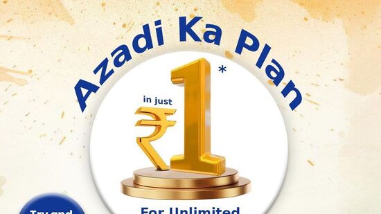 బీఎస్ఎన్ఎల్ కొత్త ఆజాదీ కా ప్లాన్‌ను ప్రవేశపెట్టింది. ఆగస్టు 15న స్వాతంత్ర్య దినోత్సవం  సందర్భంగా ప్రభుత్వ టెలికాం సంస్థ ఎయిర్‌టెల్ అద్భుతమైన ప్లాన్‌ను ప్రారంభించింది. ఈ ప్లాన్ ధర చాలా తక్కువ. కంపెనీ రూ.1కి ఈ ప్లాన్‌ను ప్రారంభించింది.