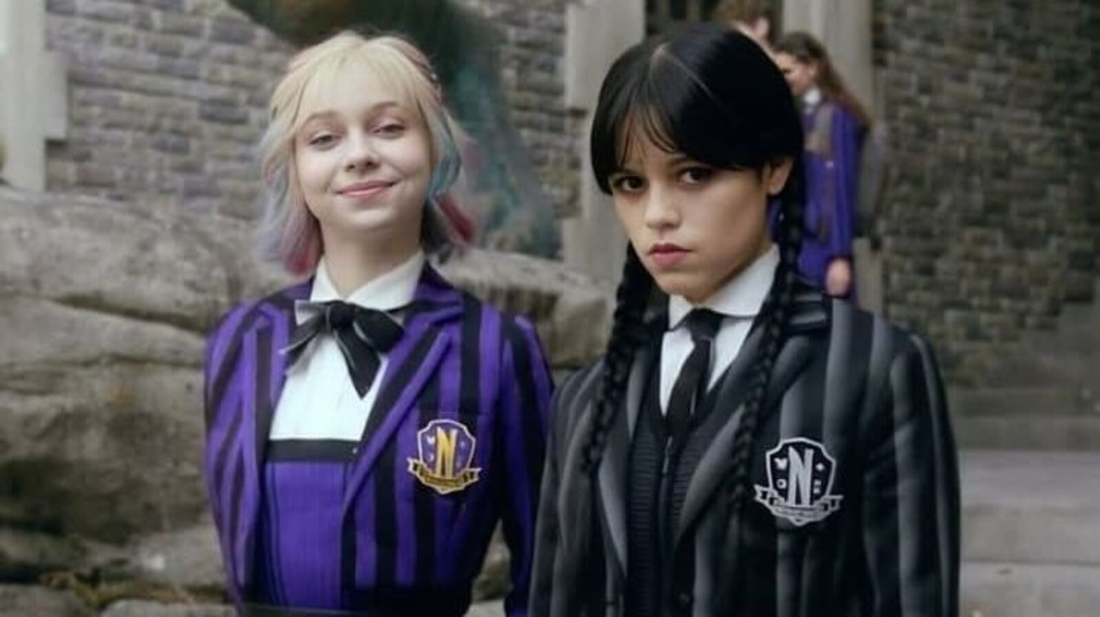 ఓటీటీలోకి ఇవాళ నెట్‌ఫ్లిక్స్‌ పాపులర్ హారర్ థ్రిల్లర్ సిరీస్ సీజన్ 2.. వణుకు పుట్టించే సీన్స్.. టీనేజీ అమ్మాయి పవర్స్