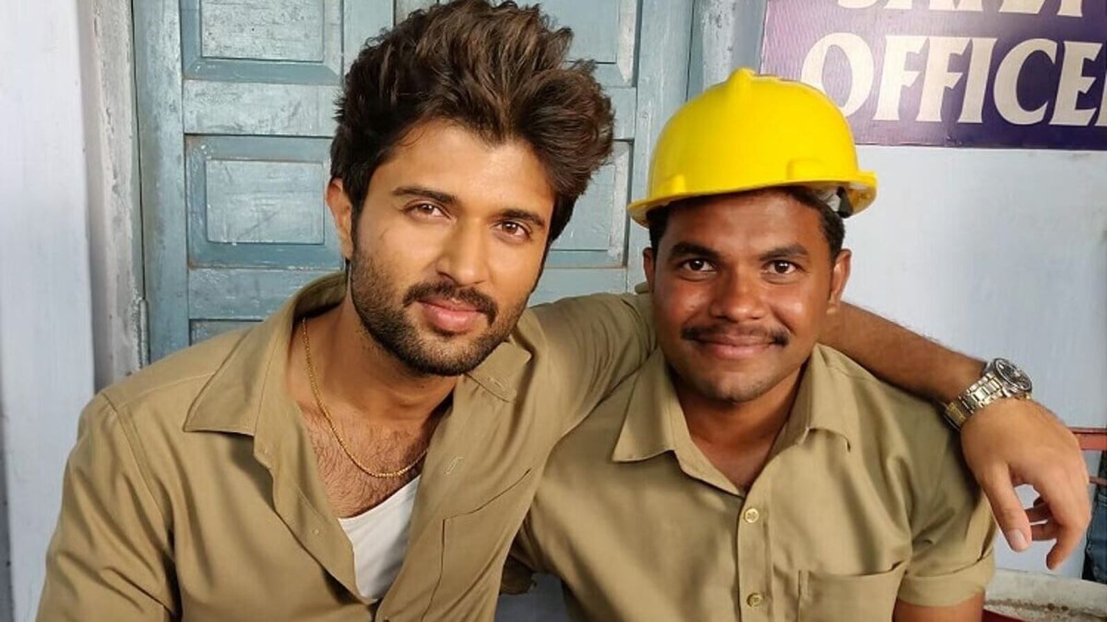 మై విలేజ్ షో నుంచి మోతెవరి లవ్ స్టోరీ వరకు.. విజయ్ దేవరకొండ ఎంకరేజ్ మెంట్.. ఓటీటీలో సిరీస్: అనిల్ జీల స్పెషల్ ఇంటర్వ్యూ