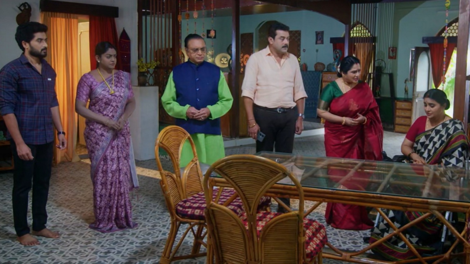 కార్తీక దీపం 2 టుడే ఎపిసోడ్: దీప నీ మేనకోడలే.. కాంచనకు నిజం చెప్పిన కార్తీక్.. సుమిత్ర సారీ.. క్షమాపణకు బదులు కండీషన్