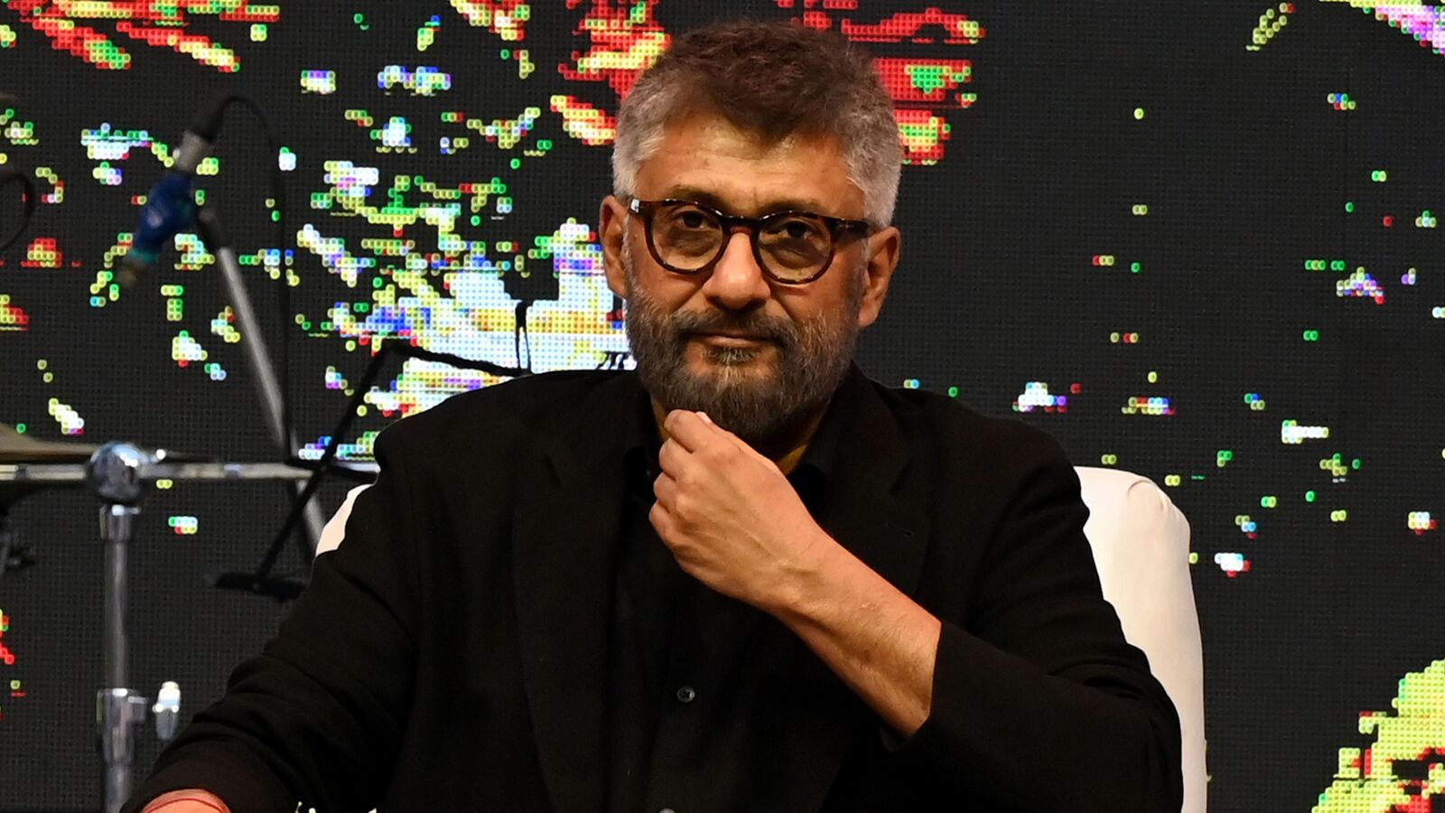 స్టార్ కిడ్స్ వల్లే హిందీ సినిమాలకు ఈ గతి పట్టింది: కశ్మీర్ ఫైల్స్ డైరెక్టర్ సంచలన కామెంట్స్