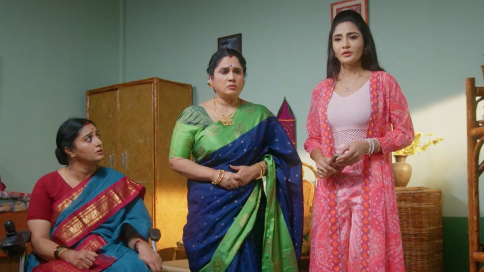 కార్తీక దీపం 2 టుడే ఎపిసోడ్: సుమిత్ర అత్త కూతురే దీప.. కార్తీక్ నిజం.. పెళ్లి జరగదన్న సుమిత్ర.. జ్యోత్స్న మాటలతో ఓకే