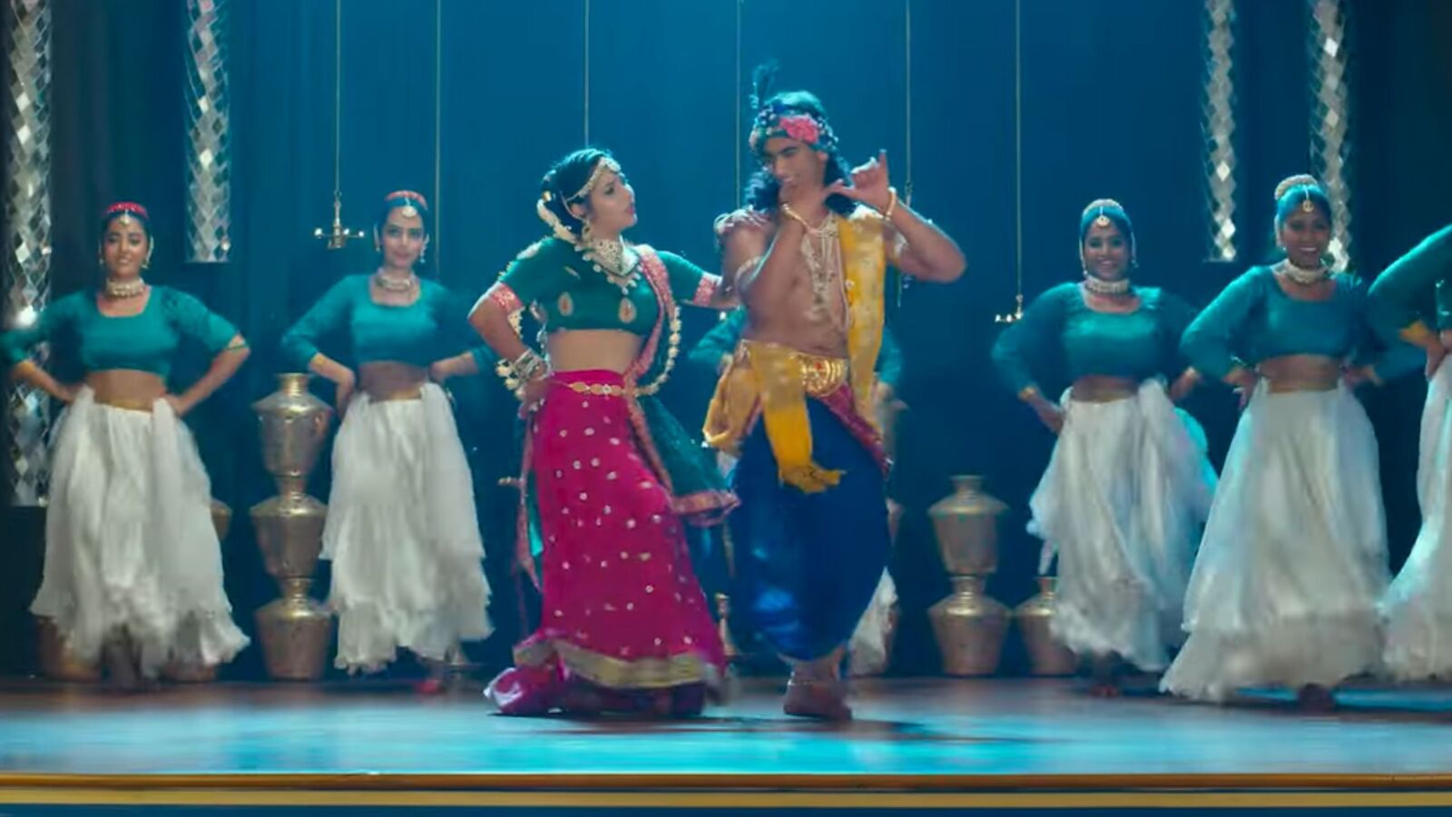 ఓటీటీలోకి ఇవాళ ఒక్కరోజే ఏకంగా 14 సినిమాలు- 8 స్పెషల్, తెలుగులో 4 ఇంట్రెస్టింగ్- ఎక్కడెక్కడ చూడాలంటే?