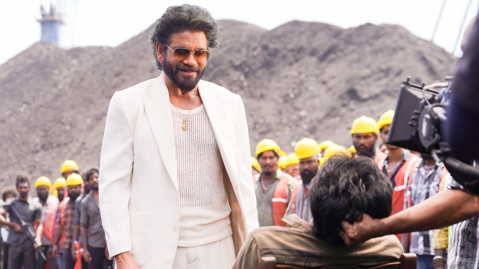 కూలీ రికార్డు కలెక్షన్లు.. ఇది చరిత్రాత్మకం.. నాగార్జున ఇంట్రెస్టింగ్ కామెంట్లు.. రజనీతో స్క్రీన్ షేరింగ్ పై ఏమన్నారంటే?