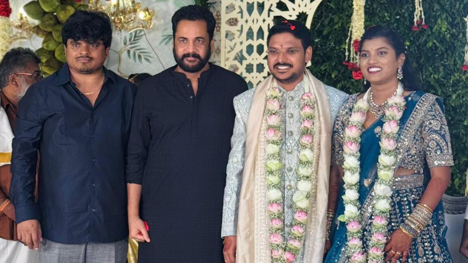 బ్లాక్‌బస్టర్ కోర్ట్ మూవీ డైరెక్టర్ ఓ ఇంటి వాడయ్యాడు.. రామ్ జగదీశ్ పెళ్లి ఫొటోలు వైరల్