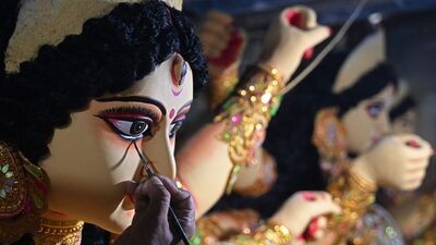 <p>వచ్చే నెలలో మహాలయ అమావాస్య ఉంది. దాని కంటే ముందే కుజుడు కొన్ని రాశుల వారి జీవితాలను మార్చబోతున్నాడు. ముఖ్యంగా మూడు రాశుల వారికి అనేక విధాలుగా కలిసి రానుంది.</p> <p>వచ్చే నెలలో మహాలయ అమావాస్య ఉంది. దాని కంటే ముందే కుజుడు కొన్ని రాశుల వారి జీవితాలను మార్చబోతున్నాడు. ముఖ్యంగా మూడు రాశుల వారికి అనేక విధాలుగా కలిసి రానుంది.</p>