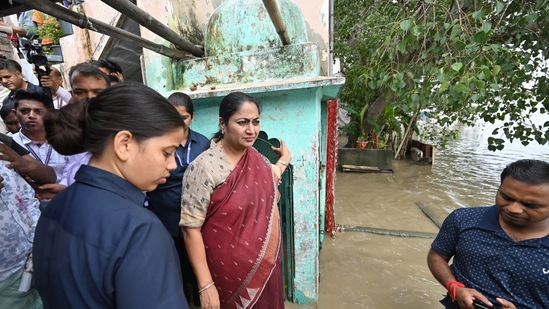 ఢిల్లీ ముఖ్యమంత్రి రేఖ గుప్తాపై దాడి