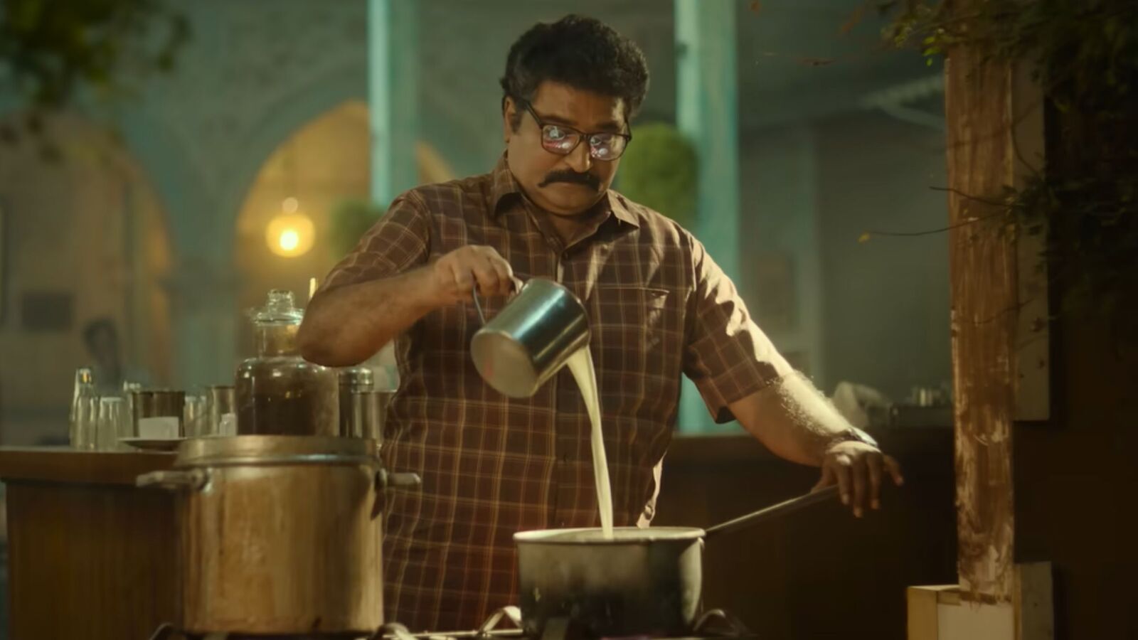 చాయ్ వాలాగా రాజీవ్ కనకాల.. ఆకట్టుకునేలా టీజర్.. కల్కీ స్టోరీ రాస్తే పాసైపోతామంటూ!