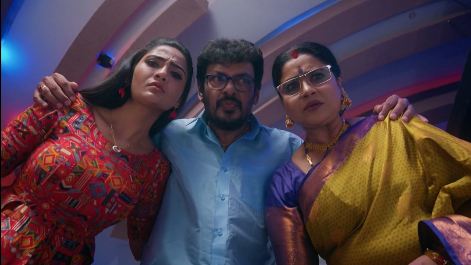 కార్తీక దీపం 2 టుడే ఎపిసోడ్: పెద్ద షాకే ఇచ్చిన శ్రీధర్- పెళ్లి ఆపేలా జ్యోత్స్న, పారుతో మీటింగ్- సుమిత్రను రెచ్చగొట్టేలా