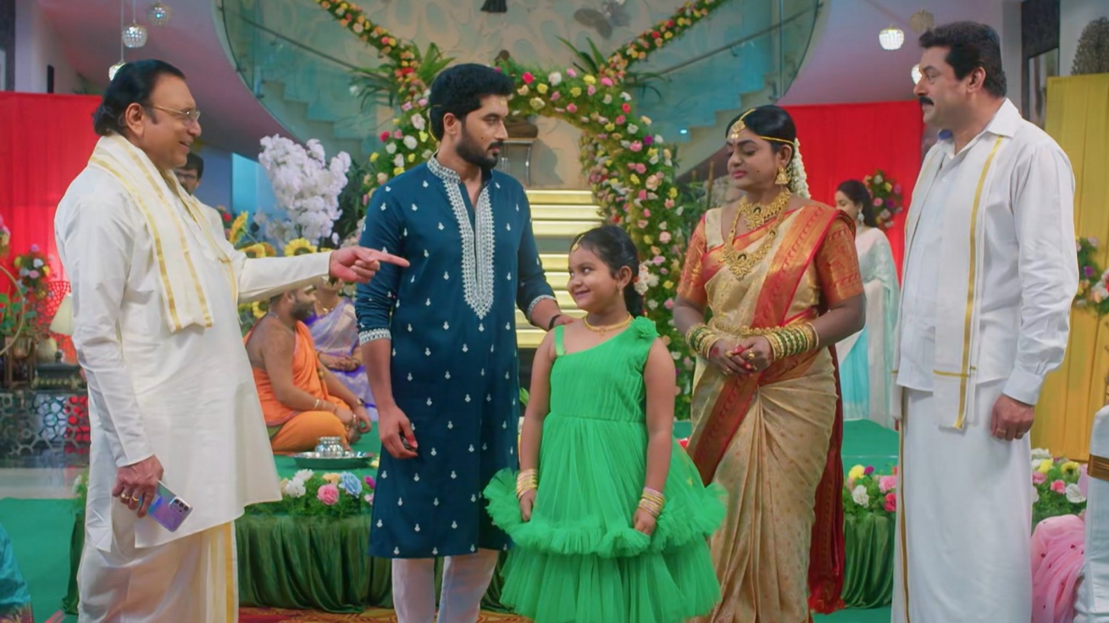 కార్తీక దీపం 2 టుడే ఎపిసోడ్: శౌర్య కిడ్నాప్ కుట్ర ఫెయిల్..శివన్నారాయణ ట్విస్ట్.. జ్యోత్స్న ప్లాన్-బి..పాలల్లో మత్తు మందు