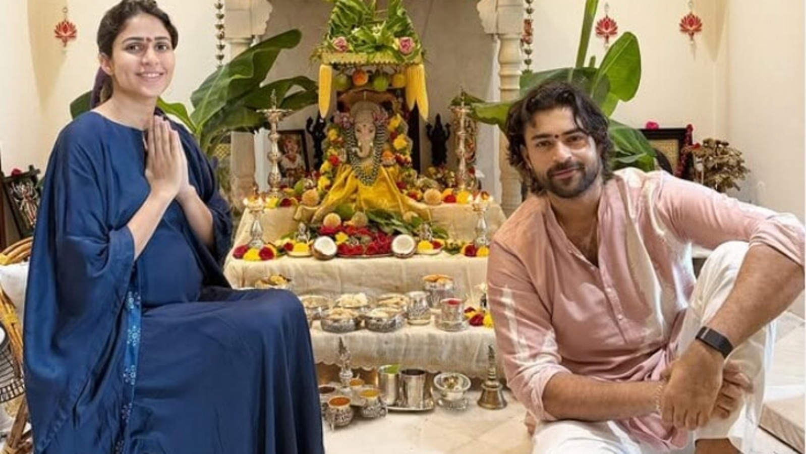 బేబీ బంప్‌తో గణేషుని పూజలో లావణ్య.. పక్కనే వరుణ్ స్టైలిష్ లుక్.. ఫొటో వైరల్