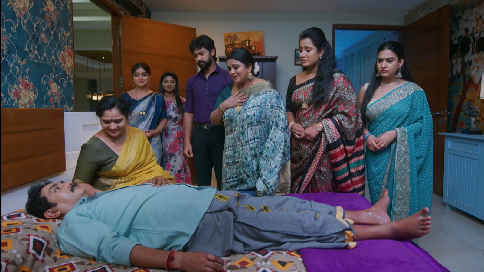 నిన్ను కోరి సెప్టెంబర్ 1 ఎపిసోడ్: కామాక్షి, శ్రుతికి చంద్రకళ సీరియస్ వార్నింగ్.. కదిలిన రఘురాం.. శాలినికి టెన్షన్