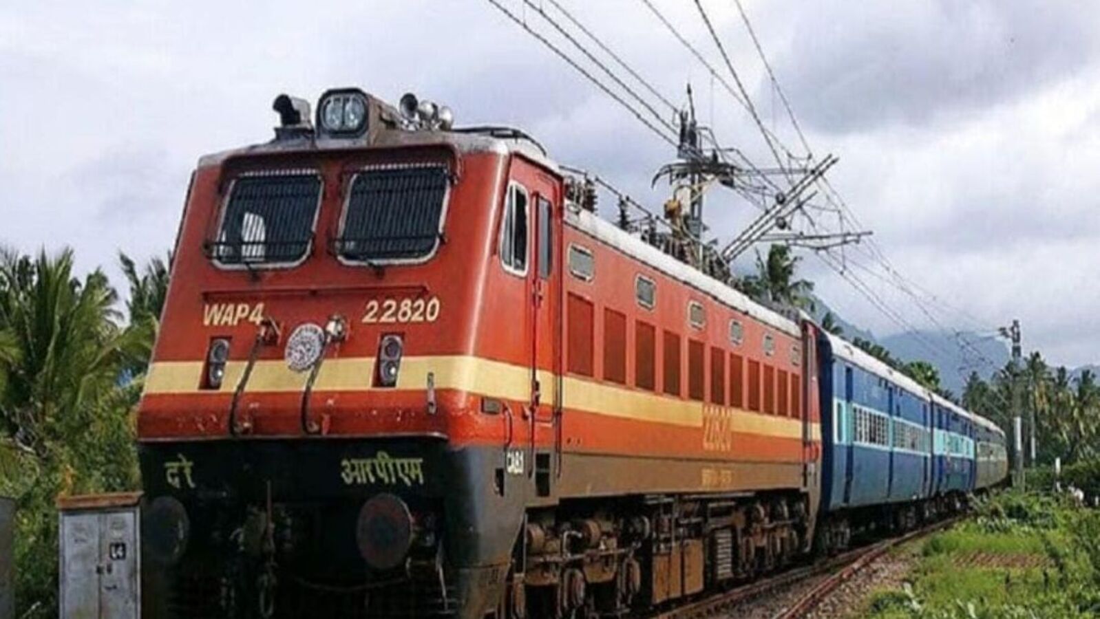 దక్షిణ మధ్య రైల్వే రికార్డు.. ఏప్రిల్-ఆగస్టు మధ్యలో అత్యధికంగా రూ.8,593 కోట్ల ఆదాయం!