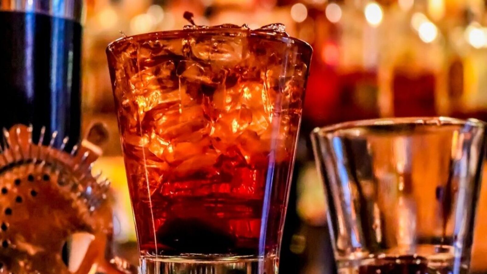 ఏపీ లిక్కర్‌ స్కాం కేసులో కీలక పరిణామం - ఆ ముగ్గురికి బెయిల్ మంజూరు