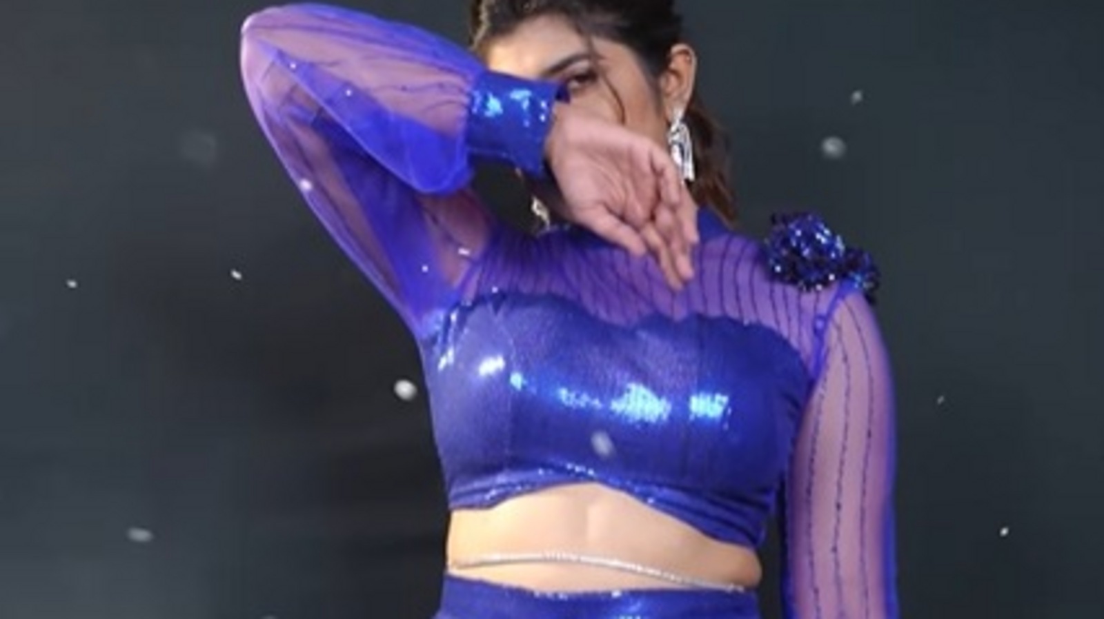 బిగ్ బాస్ సెలబ్రిటీ లిస్ట్ ఇదే.. కామనర్స్ వీళ్లే.. ఎవరెవరు వెళ్లారు? శ్రీముఖి ట్విస్ట్.. అప్పుడే టాస్క్ లు