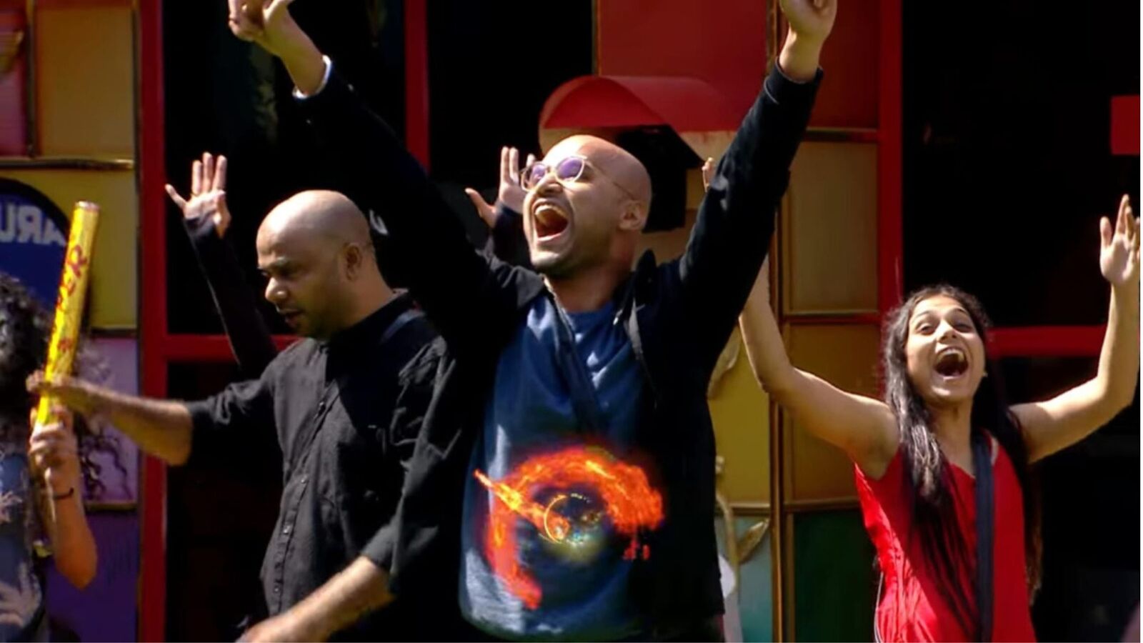 బిగ్ బాస్: ఇంట్లోంచి వెళ్లిపోడానికి నేను రెడీ.. మాస్క్ మ్యాన్ గొడవ.. బిగ్ బాస్ తెలుగు 9లో మొదటి రోజే మొదలైన రచ్చ