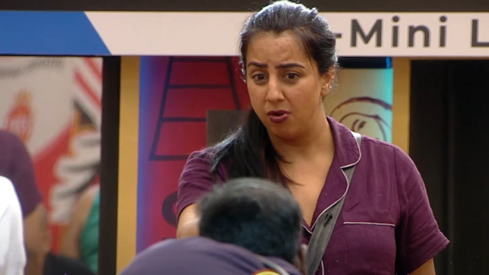 బిగ్ బాస్ నామినేషన్ ట్విస్ట్.. సంజనను టార్గెట్ చేసిన ఓనర్స్.. అలాంటి పదాలు వాడొద్దంటూ ప్రియకు వార్నింగ్