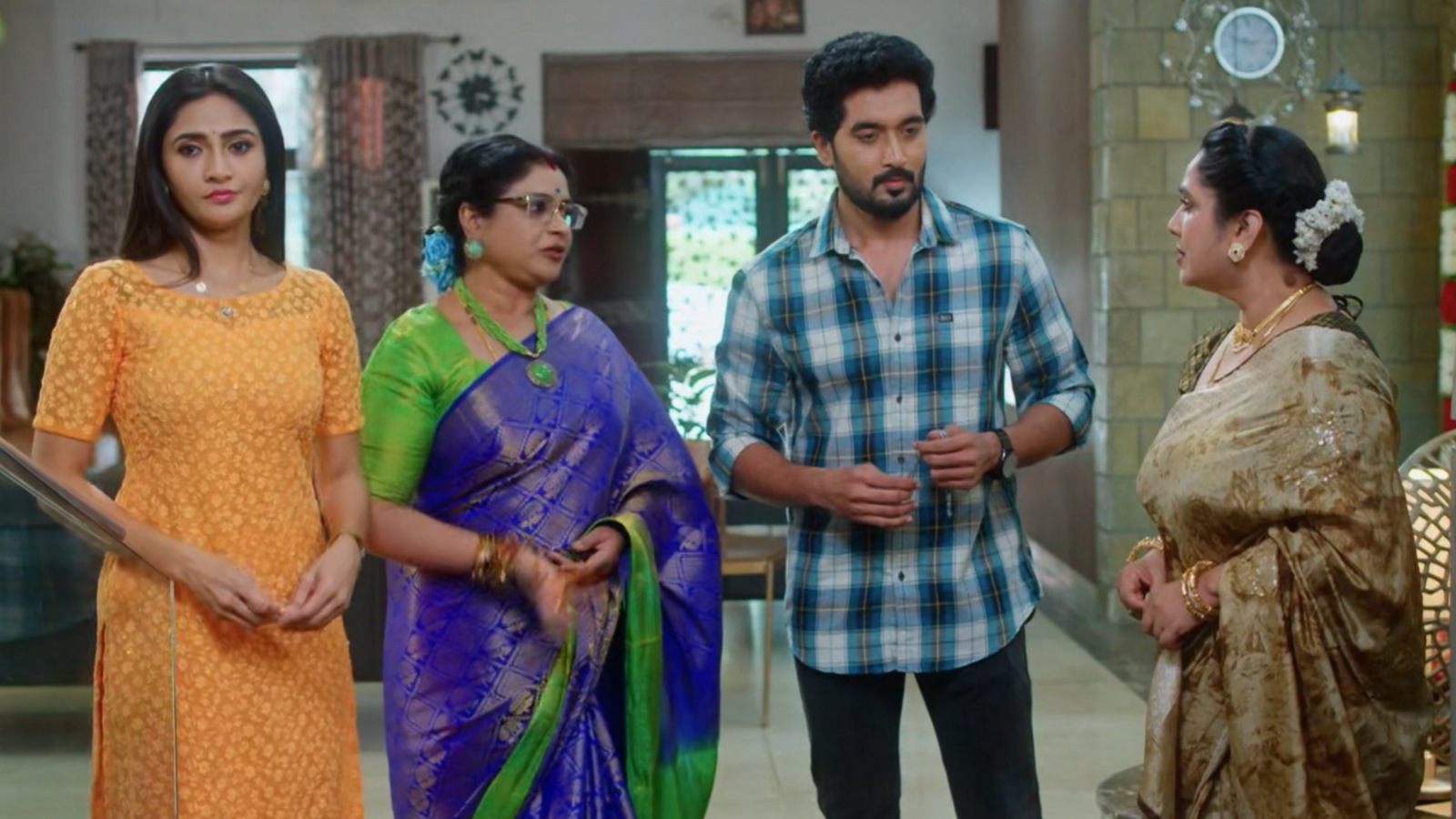 కార్తీక దీపం 2 టుడే ఎపిసోడ్: పోలీస్ స్టేషన్లో కాశీ-పట్టించుకోని శ్రీధర్-జ్యోత్స్నకు సుమిత్ర షాక్-కార్తీక్ ప్రాణదాత ఎవరు?