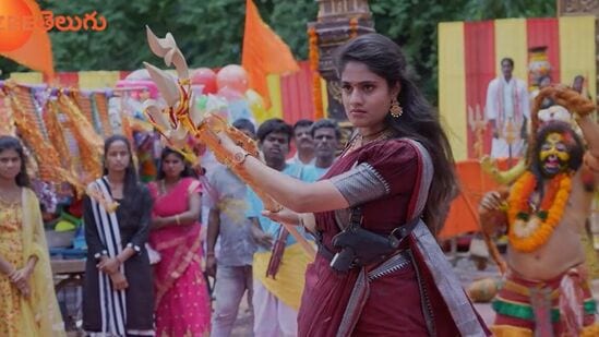 జీ తెలుగు సీరియల్ జగద్ధాత్రి 6.97 రేటింగ్ తో పదో స్థానంలో ఉంది. జీ తెలుగు సీరియల్ జగద్ధాత్రి 6.97 రేటింగ్ తో పదో స్థానంలో ఉంది.