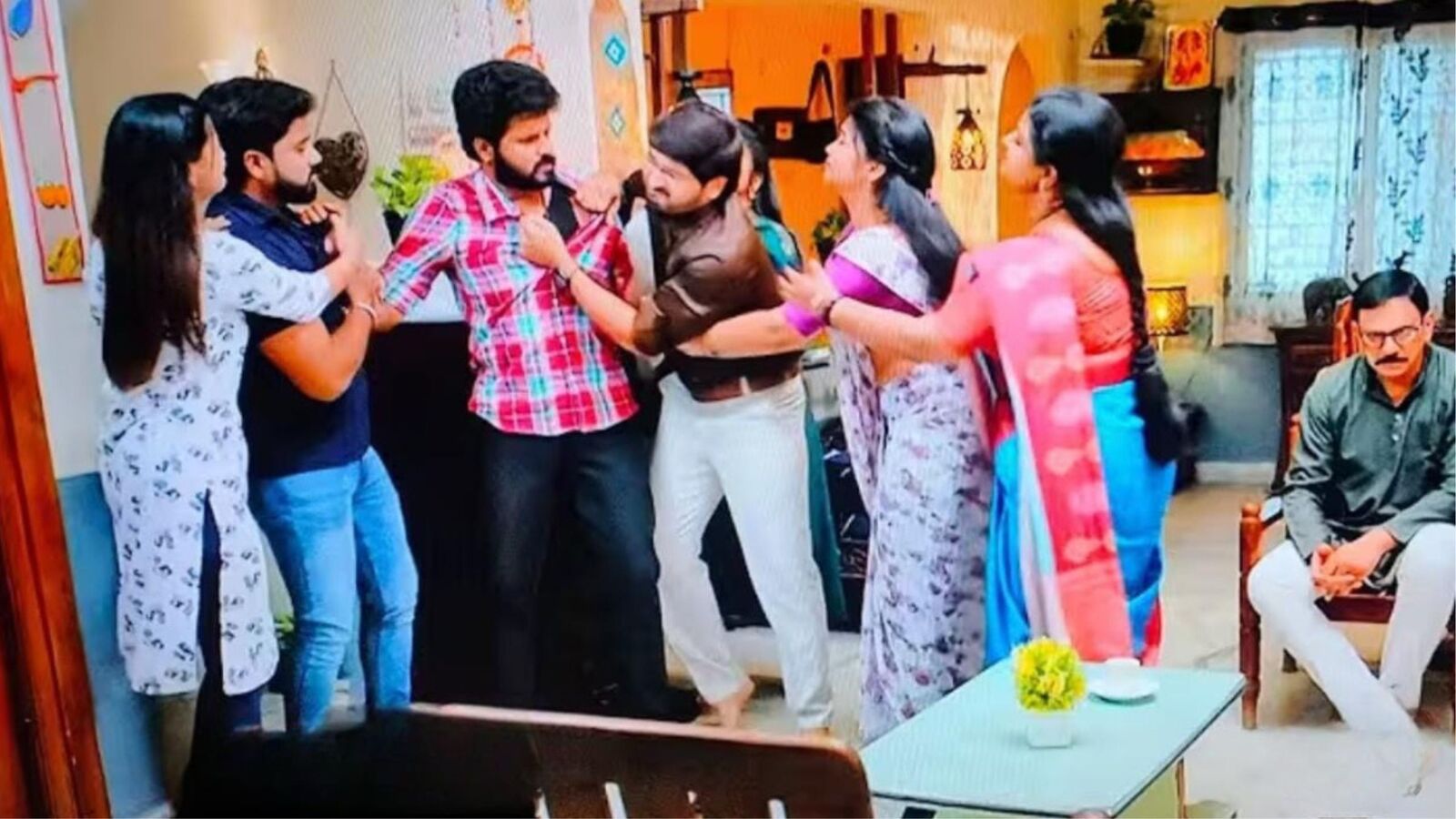 గుండె నిండా గుడి గంటలు టుడే ఎపిసోడ్: సోఫాతో చిచ్చు- తాళి తాకట్టు పెట్టిన రోహిణి- మనోజ్, రవి కాలర్ పట్టుకుని బాలు గొడవ