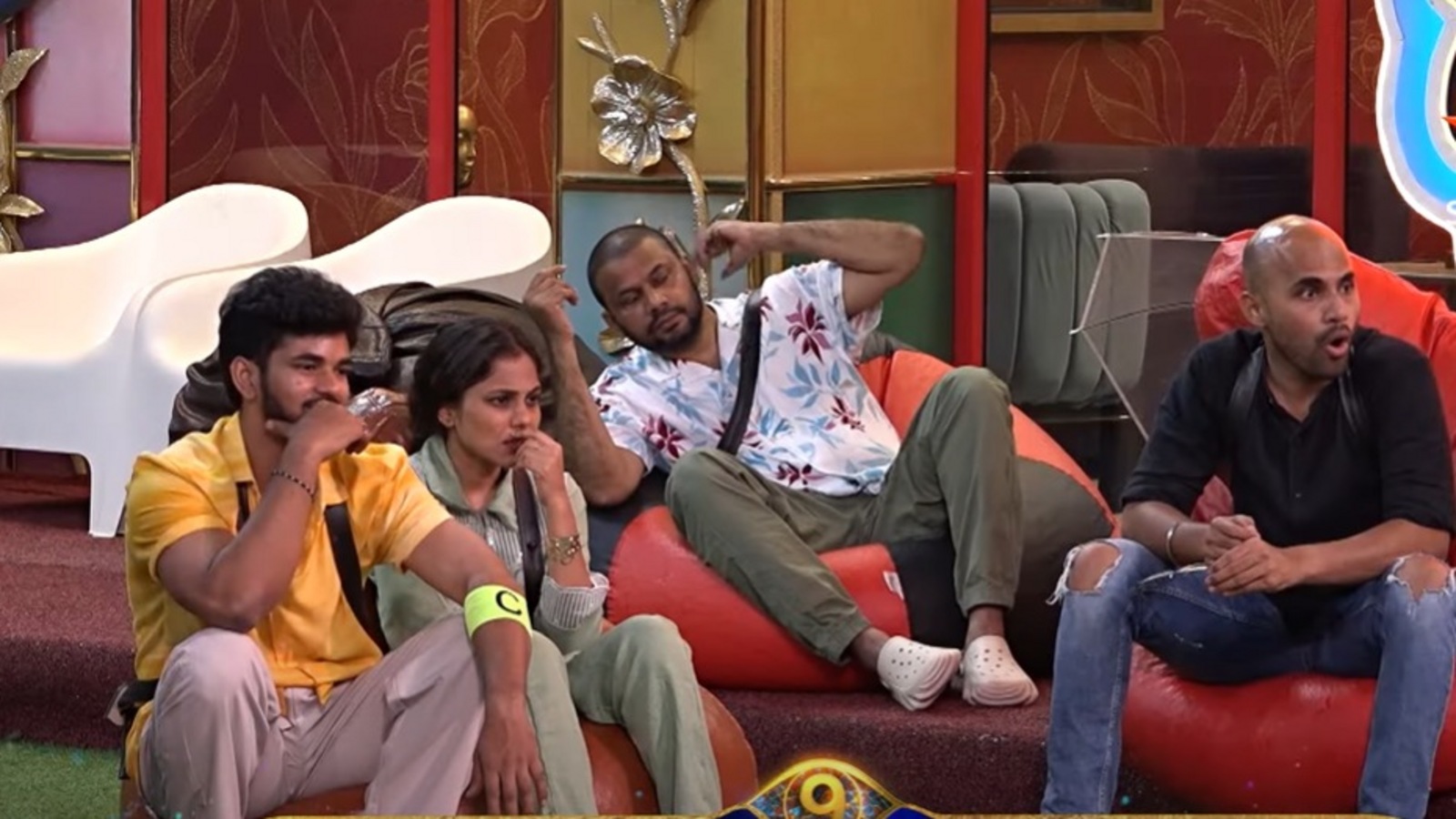 బిగ్ బాస్ 9 తెలుగు: షాకింగ్.. ఓటింగ్ తారుమారు.. డేంజర్ జోన్లో ముగ్గురు కామనర్లు.. ఎలిమినేట్ అయ్యేది ఎవరు?