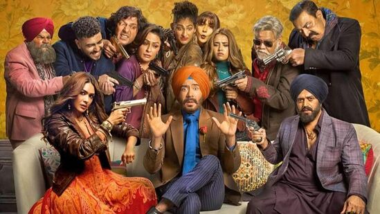 అజయ్ దేవగన్ నటించిన మల్టీస్టారర్ మూవీ ‘సన్ ఆఫ్ సర్దార్ 2’ సెప్టెంబర్ 26న నెట్ఫ్లిక్స్లో ఓటీటీ ప్రీమియర్ కానుంది. ఇందులో మృణాల్ ఠాకూర్ కూడా యాక్ట్ చేసింది. అజయ్ దేవగన్ నటించిన మల్టీస్టారర్ మూవీ ‘సన్ ఆఫ్ సర్దార్ 2’ సెప్టెంబర్ 26న నెట్ఫ్లిక్స్లో ఓటీటీ ప్రీమియర్ కానుంది. ఇందులో మృణాల్ ఠాకూర్ కూడా యాక్ట్ చేసింది.