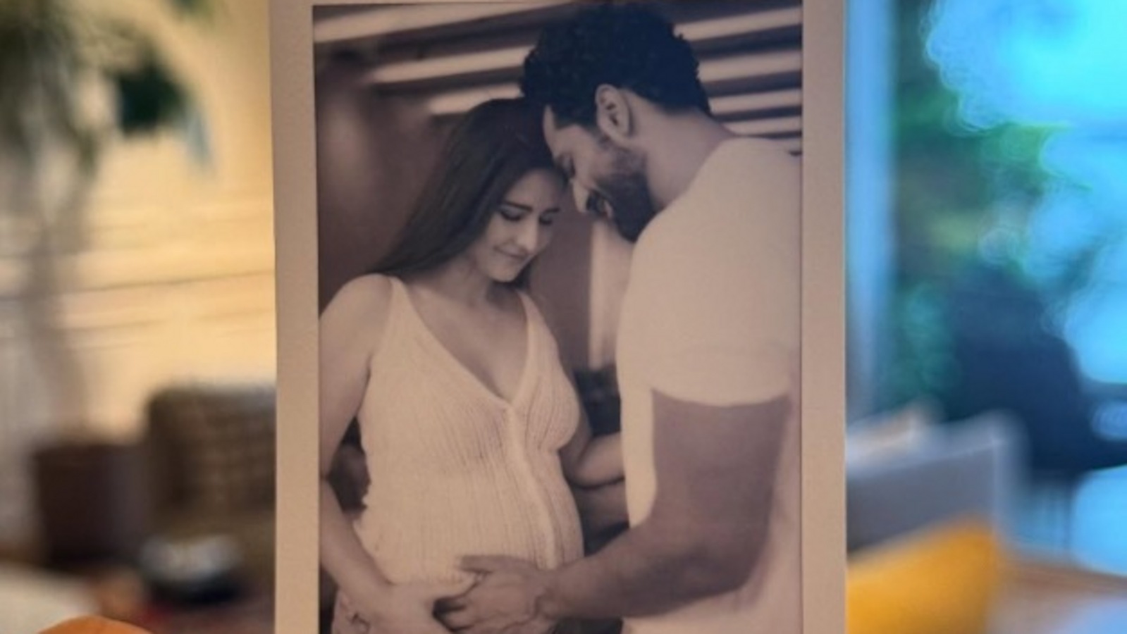 తల్లి కాబోతున్న బాలీవుడ్ స్టార్ హీరోయిన్ కత్రినా కైఫ్.. ప్రెగ్నెన్సీ పోస్టు వైరల్.. సెలబ్రిటీల రియాక్షన్