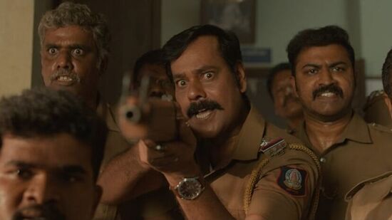 ఐఎమ్డీబీ రేటింగ్- మహారాజా సినిమాకు ఐఎమ్డీబీ నుంచి పదికి 8.4 రేటింగ్ ఉంది. ఈ సినిమాకు రివ్యూల నుంచి విమర్శకుల వరకు ప్రశంసలు వచ్చాయి. నెట్ఫ్లిక్స్లో మహారాజా ఓటీటీ రిలీజ్ అయింది. తమిళ చిత్రమైన మహారాజా తెలుగులో కూడా ఓటీటీ స్ట్రీమింగ్ అవుతోంది. ఐఎమ్డీబీ రేటింగ్- మహారాజా సినిమాకు ఐఎమ్డీబీ నుంచి పదికి 8.4 రేటింగ్ ఉంది. ఈ సినిమాకు రివ్యూల నుంచి విమర్శకుల వరకు ప్రశంసలు వచ్చాయి. నెట్ఫ్లిక్స్లో మహారాజా ఓటీటీ రిలీజ్ అయింది. తమిళ చిత్రమైన మహారాజా తెలుగులో కూడా ఓటీటీ స్ట్రీమింగ్ అవుతోంది.