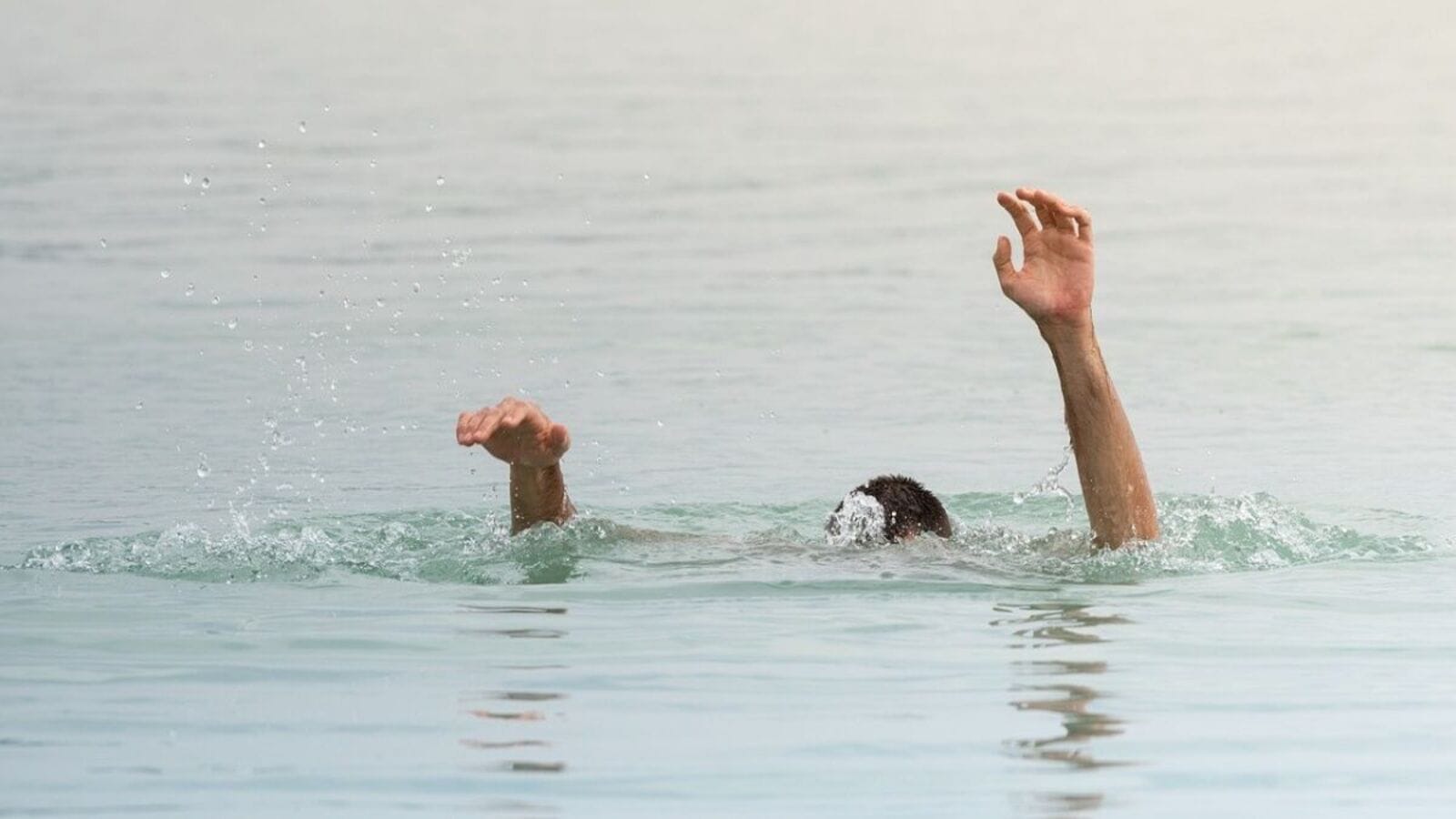 నల్గొండ జిల్లాలో పండగపూట విషాదం - వాగులో మునిగి ముగ్గురు మృతి