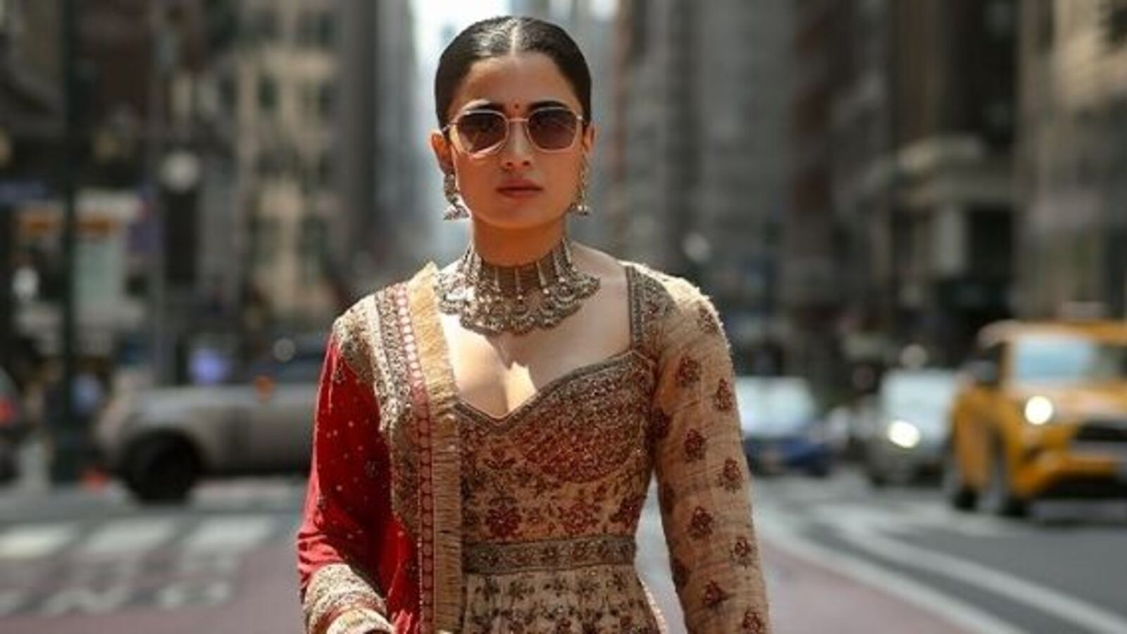 రష్మిక మందన్న నెట్‌వ‌ర్త్ తెలిస్తే షాక్ అవాల్సిందే-కాబోయే భ‌ర్త విజ‌య్ దేవ‌ర‌కొండ కంటే ఎక్కువ‌- సినిమాకు ఎన్ని కోట్లంటే?