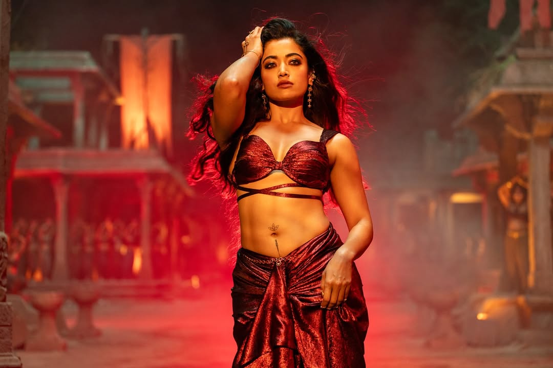 సెప్టెంబర్ 29న యూట్యూబ్ లో రిలీజైన థామా వీడియో సాంగ్ కు ఇప్పటికే 3.5 కోట్లకు పైగా వ్యూస్ వచ్చాయి. సెప్టెంబర్ 29న యూట్యూబ్ లో రిలీజైన థామా వీడియో సాంగ్ కు ఇప్పటికే 3.5 కోట్లకు పైగా వ్యూస్ వచ్చాయి.