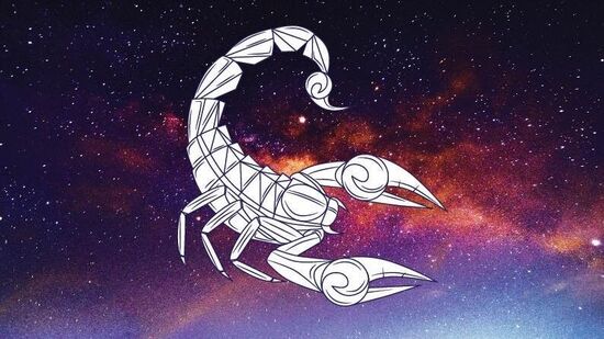 వృశ్చిక రాశి: ఈరోజు ఈ రాశి వారి పట్టుదల, కృషి ఆకట్టుకుంటుంది. మీ కష్టానికి ప్రతిఫలం పొందడానికి మీ నక్షత్రాలు అనుకూలంగా ఉన్నాయి. మీ కలలను సాధించడానికి మొత్తం విశ్వమంతా మిమ్మల్ని ప్రోత్సహిస్తోంది. వృశ్చిక రాశి: ఈరోజు ఈ రాశి వారి పట్టుదల, కృషి ఆకట్టుకుంటుంది. మీ కష్టానికి ప్రతిఫలం పొందడానికి మీ నక్షత్రాలు అనుకూలంగా ఉన్నాయి. మీ కలలను సాధించడానికి మొత్తం విశ్వమంతా మిమ్మల్ని ప్రోత్సహిస్తోంది.