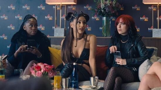 వాతావరణ మార్పు గురించి మీడియా కవరేజ్ లేకపోవడం వల్ల దర్శకుడు మెక్కే ఈ సినిమా తీయాలనుకున్నాడు. భూమి వైపు దూసుకుపోతున్న తోకచుక్కను ప్రజలు విస్మరించినప్పుడు శాస్త్రవేత్తలు అనుభవించే నిరాశ, కోపాన్ని హాస్యాస్పదంగా చిత్రీకరించాలని నిర్ణయించుకున్నాడు. వాతావరణ మార్పు గురించి మీడియా కవరేజ్ లేకపోవడం వల్ల దర్శకుడు మెక్కే ఈ సినిమా తీయాలనుకున్నాడు. భూమి వైపు దూసుకుపోతున్న తోకచుక్కను ప్రజలు విస్మరించినప్పుడు శాస్త్రవేత్తలు అనుభవించే నిరాశ, కోపాన్ని హాస్యాస్పదంగా చిత్రీకరించాలని నిర్ణయించుకున్నాడు.