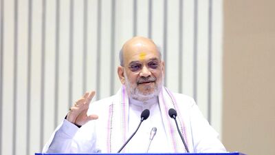 అమిత్ షా కీలక నిర్ణయం: జోహో మెయిల్కు మారిన హోం మంత్రి (PIB ) అమిత్ షా కీలక నిర్ణయం: జోహో మెయిల్కు మారిన హోం మంత్రి (PIB )