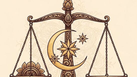 తులా రాశి- రేపు మీ వ్యక్తిత్వం ఆకర్షణీయంగా ఉంటుంది. అందరూ మిమ్మల్ని విశ్వసిస్తారు. ఏదైనా పాత పని పూర్తయితే లేదా పెండింగ్ డబ్బు తిరిగి వస్తుంది. పనిప్రాంతంలో ప్రశంసలు లభిస్తాయి. సంబంధాల్లో అవగాహన చూపించాలి. సకాలంలో పరిష్కరించకపోతే, చిన్న సమస్యలు కూడా పెద్ద సమస్యగా మారతాయి. మీ ప్రేమ జీవితంలో ప్రేమ విస్తరిస్తుంది. హృదయపూర్వక బంధం మరింత లోతుగా ఉంటుంది. తులా రాశి- రేపు మీ వ్యక్తిత్వం ఆకర్షణీయంగా ఉంటుంది. అందరూ మిమ్మల్ని విశ్వసిస్తారు. ఏదైనా పాత పని పూర్తయితే లేదా పెండింగ్ డబ్బు తిరిగి వస్తుంది. పనిప్రాంతంలో ప్రశంసలు లభిస్తాయి. సంబంధాల్లో అవగాహన చూపించాలి. సకాలంలో పరిష్కరించకపోతే, చిన్న సమస్యలు కూడా పెద్ద సమస్యగా మారతాయి. మీ ప్రేమ జీవితంలో ప్రేమ విస్తరిస్తుంది. హృదయపూర్వక బంధం మరింత లోతుగా ఉంటుంది.