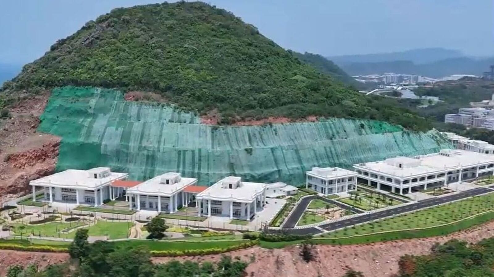 రుషికొండ భవనాలను ఎలా ఉపయోగిస్తే బెటర్ అంటారు? మెయిల్ చేయండి!