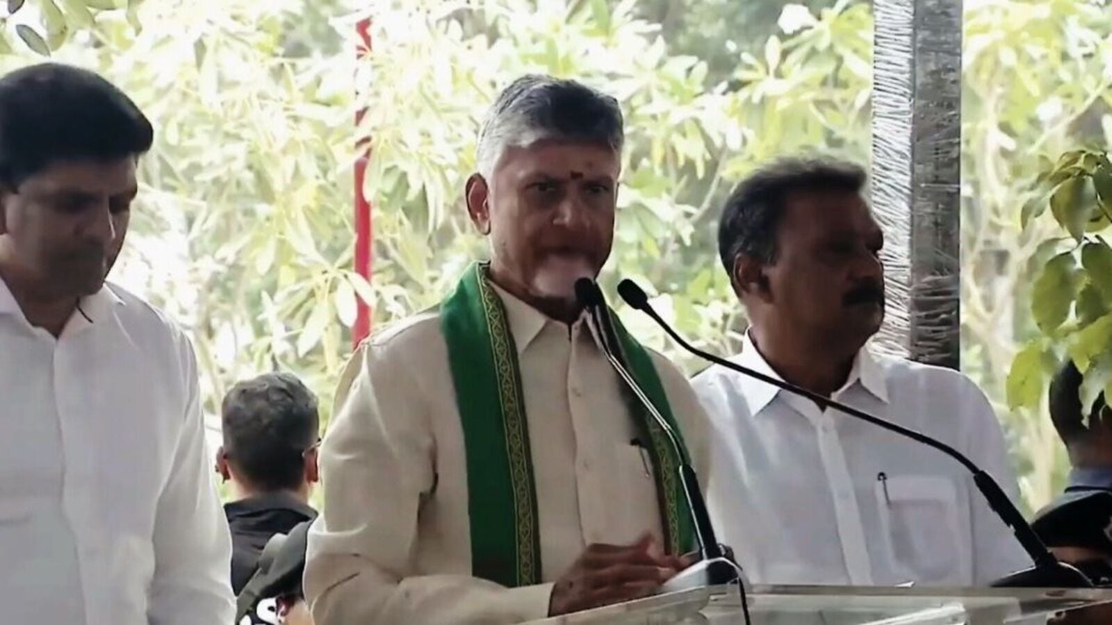 రాబోయే రోజుల్లో ప్రభుత్వ, ప్రైవేట్ భవనాలు వస్తాయి.. సీఆర్డీఏ కార్యాలయ ప్రారంభోత్సవంలో సీఎం చంద్రబాబు!