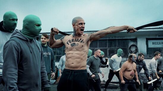 ఇన్సైడ్ ఫ్యూరియోజా - ఈ ఇన్సైడ్ ఫ్యూరియోజా మూవీ అక్టోబర్ 15న నెట్ఫ్లిక్స్ లోకి రానుంది. ఓ సుల్తానేట్ చుట్టూ తిరిగే స్టోరీ. ఇన్సైడ్ ఫ్యూరియోజా - ఈ ఇన్సైడ్ ఫ్యూరియోజా మూవీ అక్టోబర్ 15న నెట్ఫ్లిక్స్ లోకి రానుంది. ఓ సుల్తానేట్ చుట్టూ తిరిగే స్టోరీ.